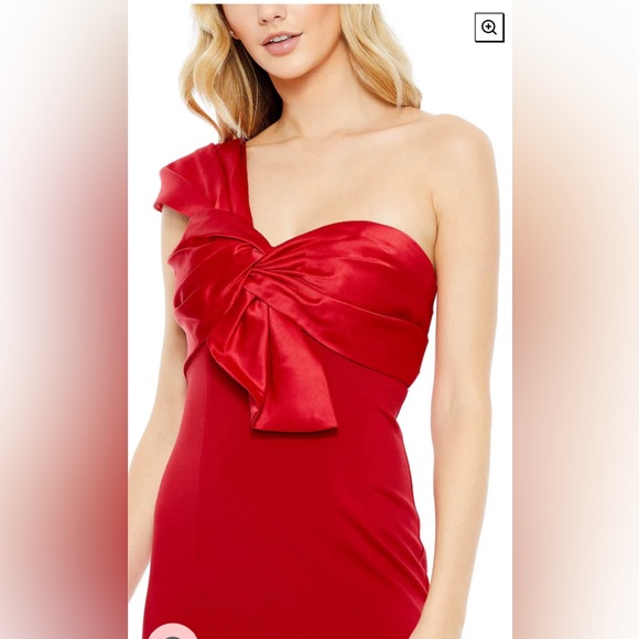 One shoulder drape trumpet gown - Picture 4 of 4